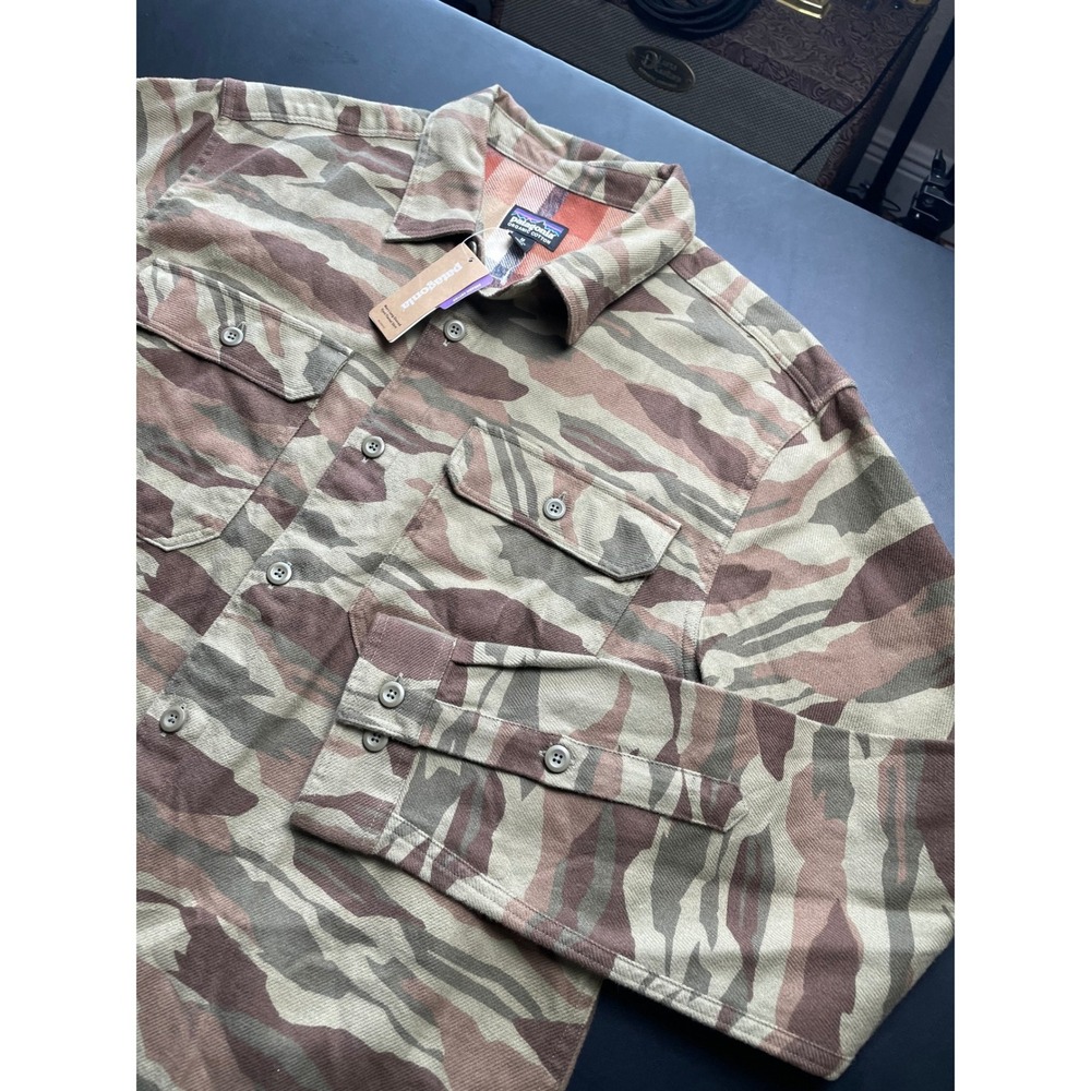 Patagonia Long Sleeve Fjord Flannel Medium Camo NWT Organic Cotton